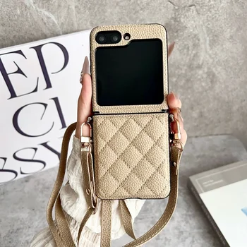 Galaxy Z Flip5: Mode 3D Grid Muster PU Leder Telefon Fall Flip6 7FE Crossbody Lange Lanyard Abdeckung