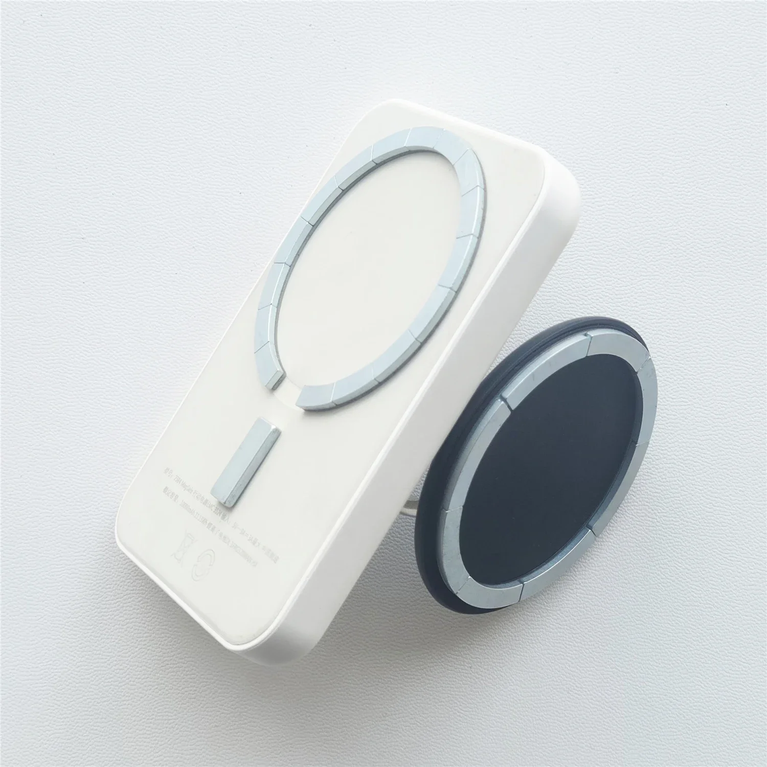 2/3 Starker Magnet für Magsafe Power Bank Drahtloses Ladegerät Universal Handy Fingerhalter Magnetische Innenmagnete – Bild 6