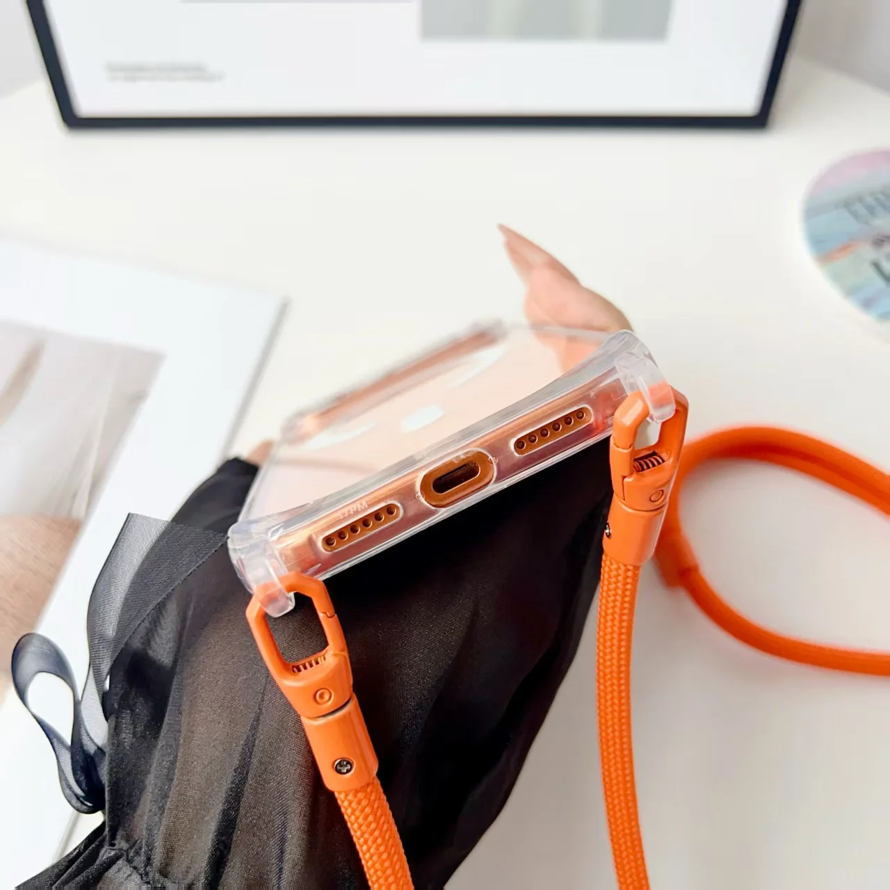 Magnetische Schutzhülle mit Trageband, Crossbody-Lanyard-Kordel, transparente Kunststoff-Acryl-Abdeckung – Bild 3