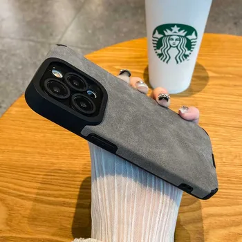 iPhone 16: Luxuriöse matte weiche Leder-Handyhülle mit Linsenschutz und stoßfester Silikonabdeckung