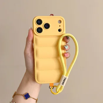 IPhone 16 Pro Max: ﻿ Luxuriöse einfarbige Daunenjacke-Telefonhülle Bumper Back Cover ﻿ ﻿ ﻿ ﻿